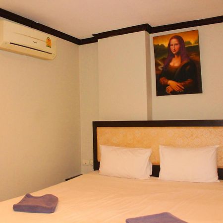 Hollywood Inn Hotel Patong Exteriér fotografie