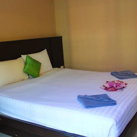 Hollywood Inn Hotel Patong Exteriér fotografie