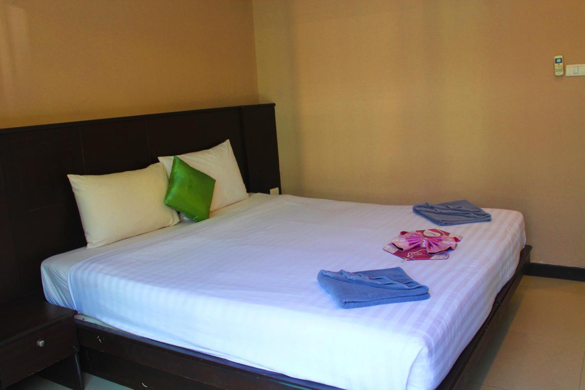 Hollywood Inn Hotel Patong Exteriér fotografie