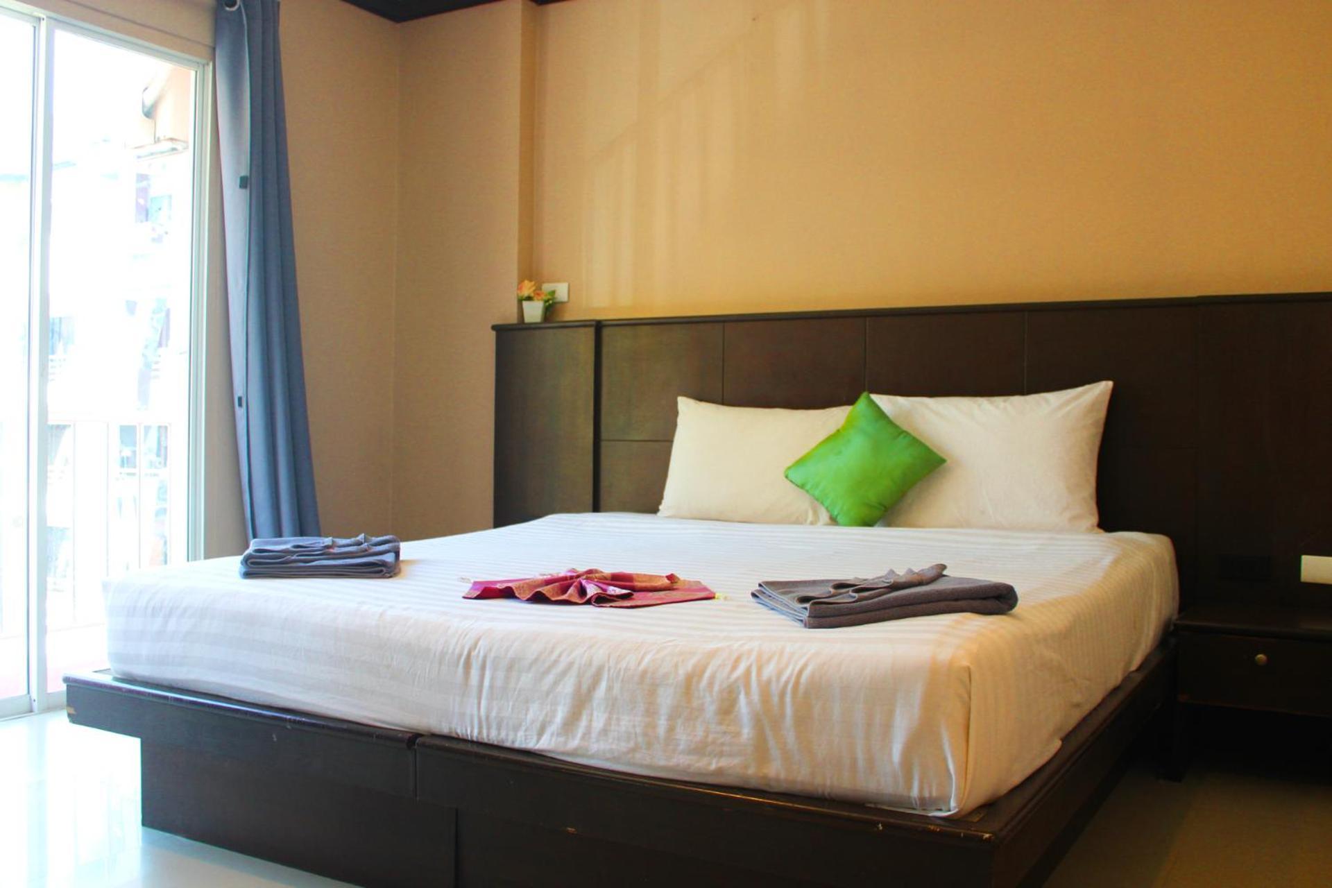 Hollywood Inn Hotel Patong Exteriér fotografie